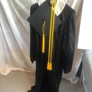 VINTAGE Treasure Gown Black Graduation Sz 510 Gown w Cap & Cord READ DESCRIPTION